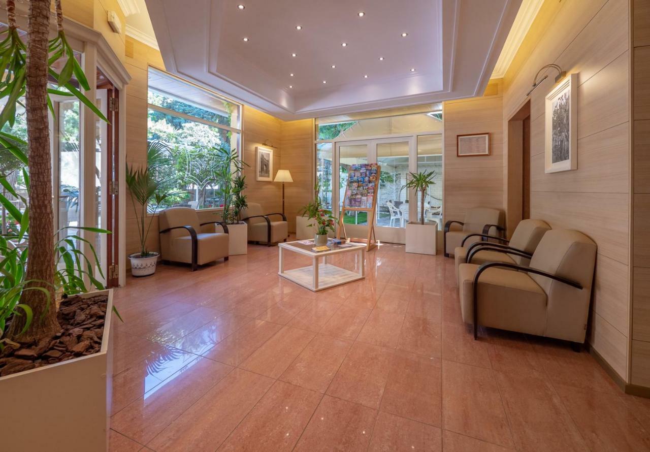 Hostal Gallet Росас Экстерьер фото